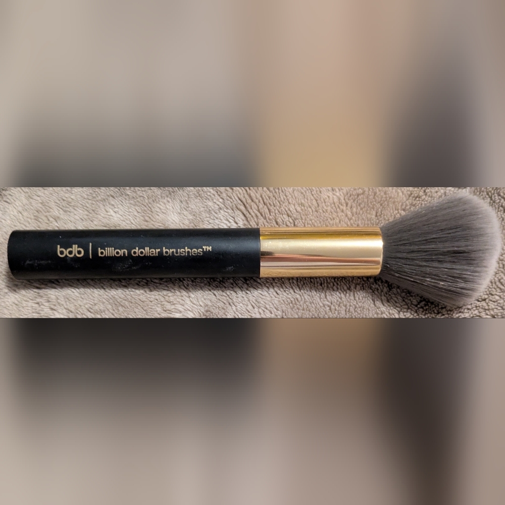 Billion Dollar Brushes Gold and Gray Makeup Brush